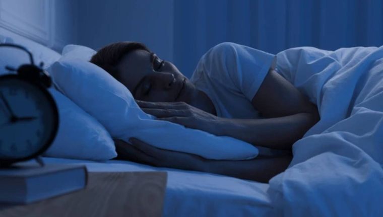 Los consejos de Harvard para dormir mejor (Shutterstock).