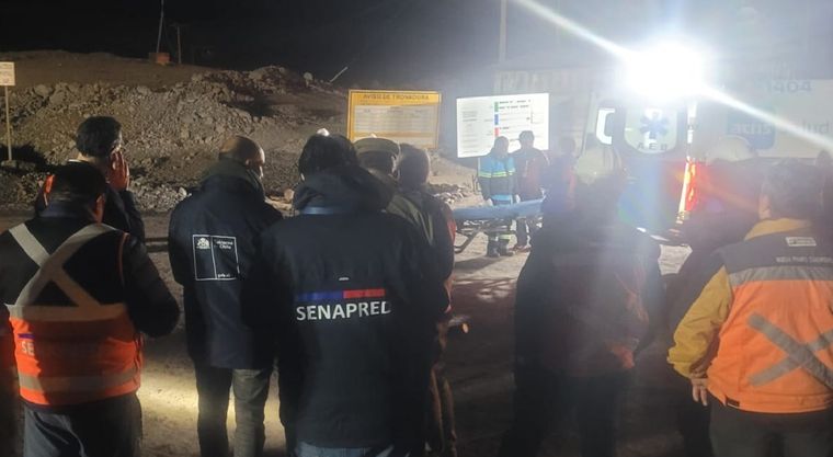 El operario fue rescatado con éxito y se encuentra en buenas condiciones. Foto: X @Senapred