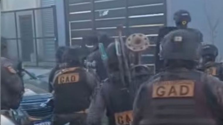 Uno de los operativos se llevó a cabo en la localidad bonaerense de 9 de Abril. Uno de los operativos se llevó a cabo en la localidad bonaerense de 9 de Abril.