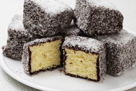 Receta de bizcocho Lamington: esponjoso, chocolatoso y adictivo Receta de bizcocho Lamington: esponjoso, chocolatoso y adictivo