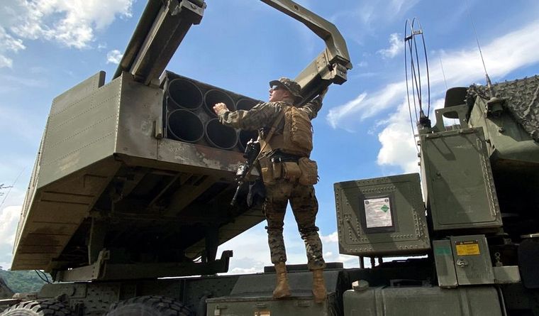 misiles Himars USA llevó sus lanzaderas de misiles Himars a Ucrania. Foto: Efe.