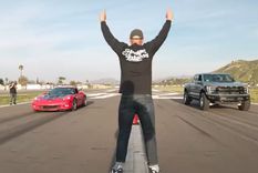 Ford vs Chevrolet Foto: Hoonigan