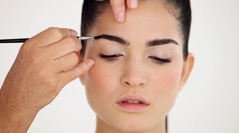 Trucos fáciles y prácticos para maquillar tus cejas igual que una profesional