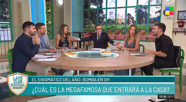 Polémica entre periodistas de canal América. Polémica entre periodistas de canal América. 