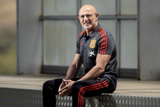 por que luis de la fuente fue elegido como nuevo entrenador de espana