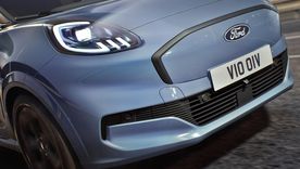 El nuevo Ford Puma mejora su autonomía e incorpora la tecnología de conducción sin manos en el volante BlueCruise