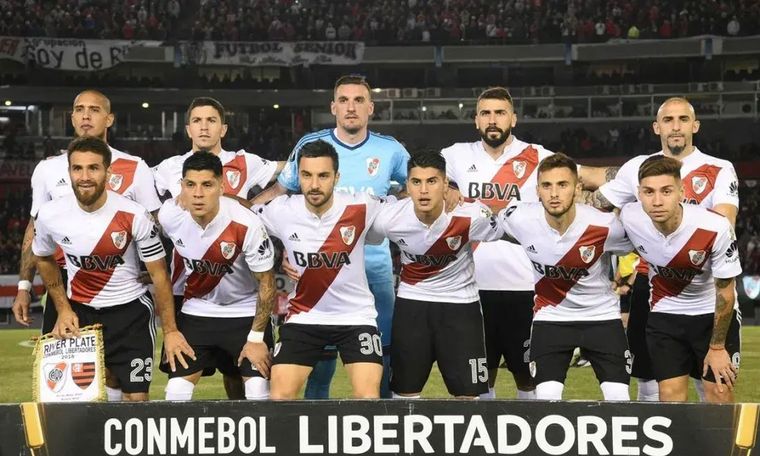 Scocco se quejó por el VAR.