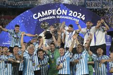 El plantel de Racing campeón. Foto: NA El plantel de Racing campeón. Foto: NA