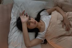 Una investigación analizó datos de más de 300.000 adultos y comparó rutinas de sueño y actividad entre noctámbulos, intermedios y madrugadores.