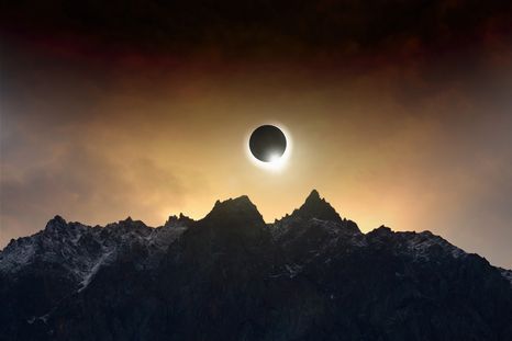 El eclipse solar total, que llegará el 8 de abril, afectará a todos los signos, pero a unos más que a otros. Enterate en esta nota si el tuyo es uno de los afectados Foto: Shuterstock