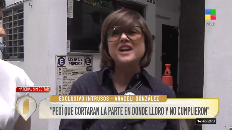 Araceli González enojada con la producción de Mirtha Legrand. Araceli González enojada con la producción de Mirtha Legrand.