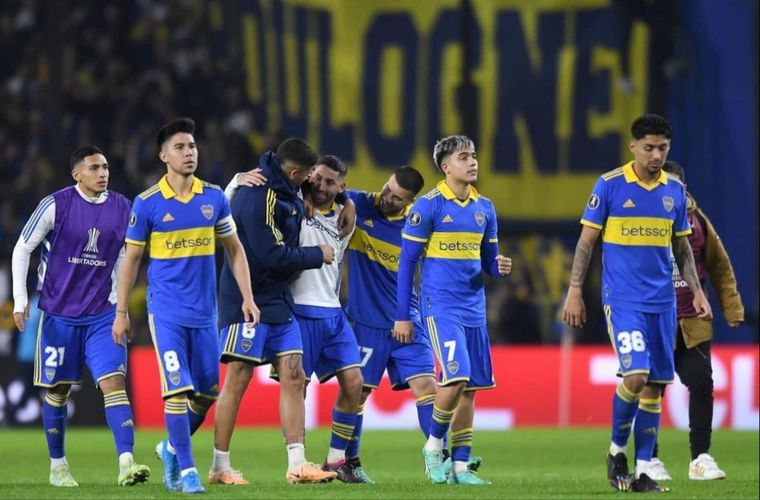 El futbolista que será una baja de peso para el partido ante Lanús Foto: @marcosrojo