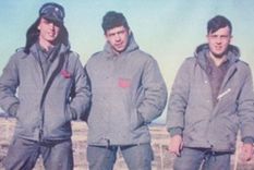 Esteban Tries, el Sargento Manuel Villegas y Fernando Santurio, en Malvinas. Foto: Gentileza Esteban Tries Esteban Tries, el Sargento Manuel Villegas y Fernando Santurio, en Malvinas. Foto: Gentileza Esteban Tries