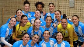 El Seleccionado femenino de handball se prepara para la competencia que arranca este viernes. El Seleccionado femenino de handball se prepara para la competencia que arranca este viernes.