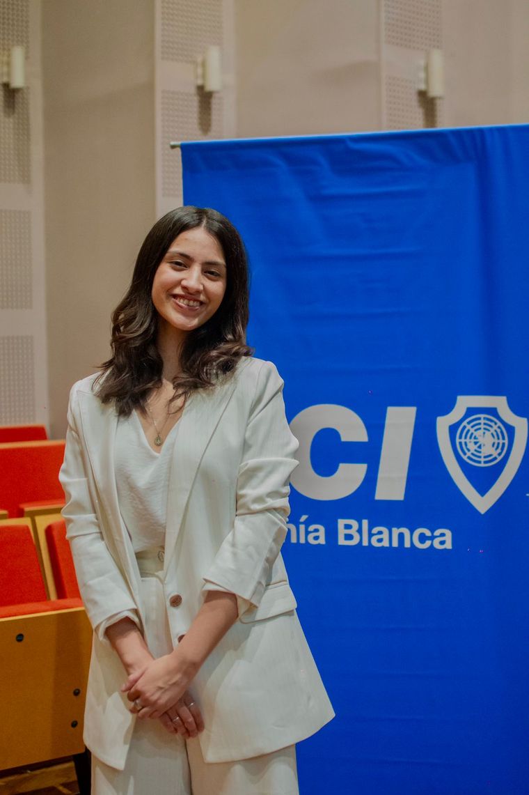 Pilar Muriel Urbina, la argentina que clasificó al Campeonato Americano de Oratoria. Pilar Muriel Urbina, la argentina que clasificó al Campeonato Americano de Oratoria.