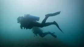 Buceo en Potrerillos, Mendoza Buzos de Aquanautas MDZ exploran las profundidades del dique Potrerillos. Foto: Ignacio Blanco Buceo en Potrerillos, Mendoza Buzos de Aquanautas MDZ exploran las profundidades del dique Potrerillos. Foto: Ignacio Blanco