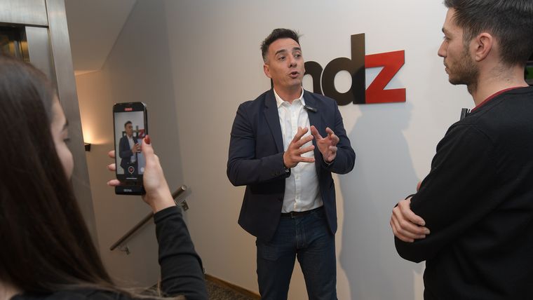 Marcos Calvente en plena entrevista para MDZ y MDZ Redes. Marcos Calvente en plena entrevista para MDZ y MDZ Redes.