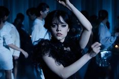 jenna ortega revelo que el viral baile de tiktok en merlina lo grabo con covid-19