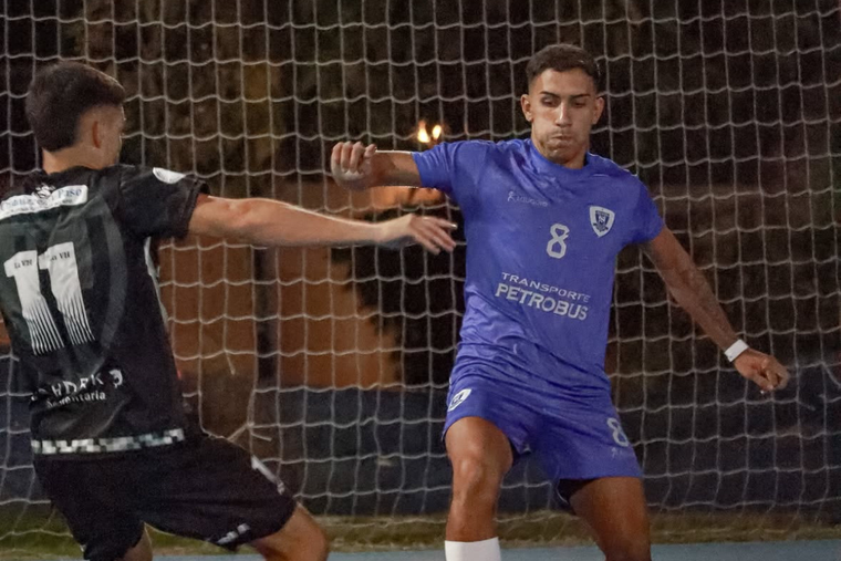 Hay cinco punteros en el inicio del torneo de futsal. Foto: Prensa Don Orione