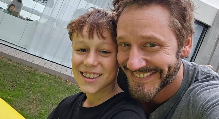 Benjamín Vicuña contó que su hijo Beltrán, fruto de su relación con Pampita, quiere ser futbolista El actor reveló en qué club importante se probó Foto: @benjaminvicuna.ok