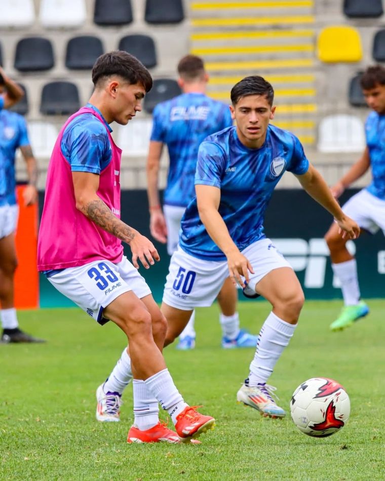 Cruceño, la novedad del once. Foto: @CSIR