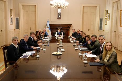 La foto de la anteúltima reunión de gabinete La foto de la anteúltima reunión de gabinete