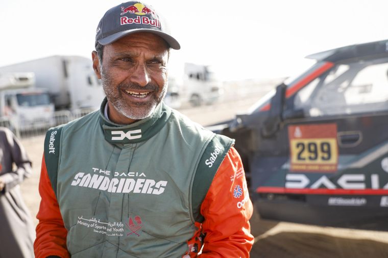 Nasser Al-Attiyah celebró una victoria clave en la Etapa 12 y dejó prácticamente definido el Dakar en coches.