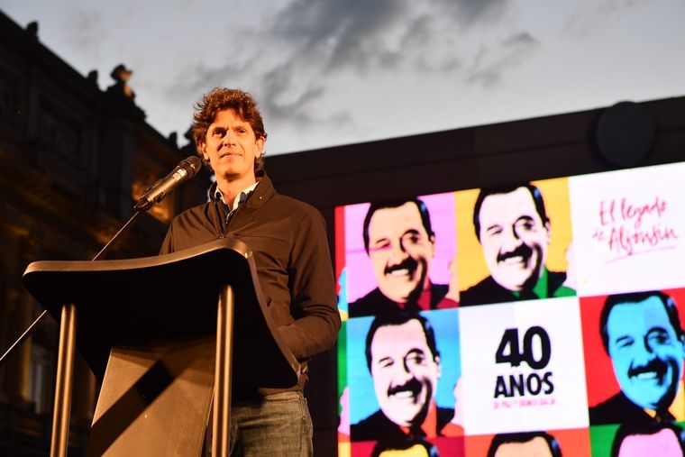 Lousteau durante su discurso en el acto del radicalismo Foto: Twitter Martín Lousteau