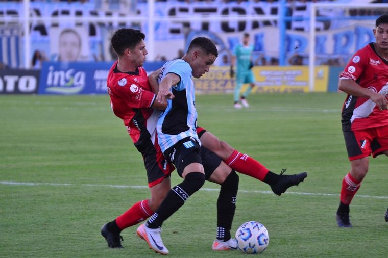 En su estreno en la Primera Nacional 2025, el Cruzado derrotó ajustadamente a Racing de Córdoba en un partido muy luchado. Foto: Prensa Racing de Córdoba