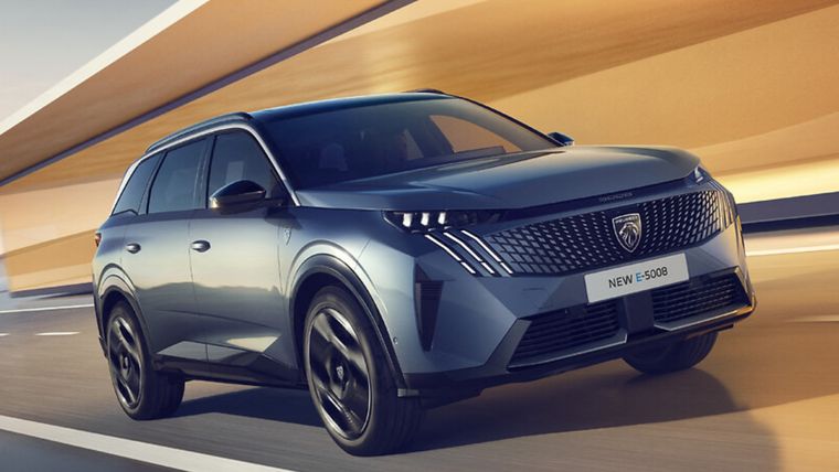 ¿Qué precio tiene el nuevo Peugeot 5008? Foto: Stellantis