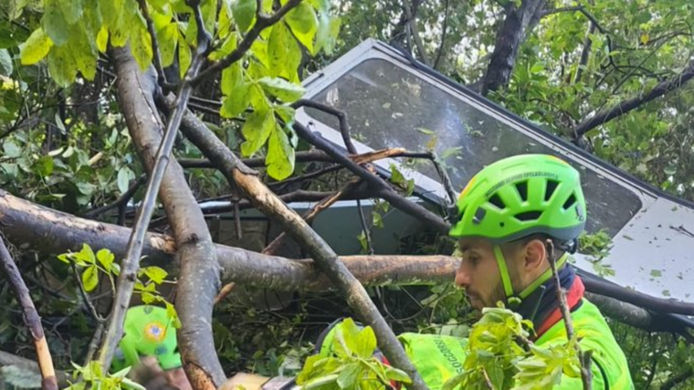 El teleférico une la localidad italiana de Castellamare di Stabia, cerca de Nápoles, con la cima del monte Faito Foto: X