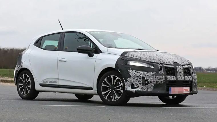 Renault Clio 2024 (AutoCar)