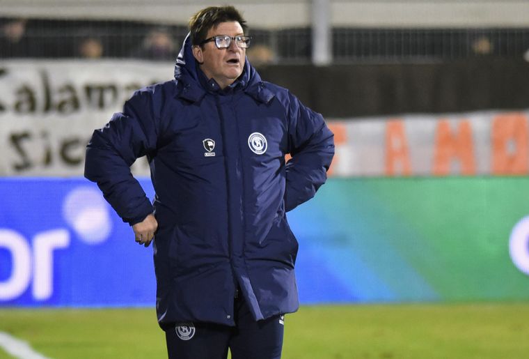 Alfredo Berti, el DT de Independiente Rivadavia, valoró el rendimiento de su equipo y habló con ilusión del arranque del Clausura.