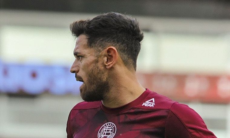 Lautaro acosta fue excluido de la convocatoria de Lanús. Foto: Noticias Argentinas