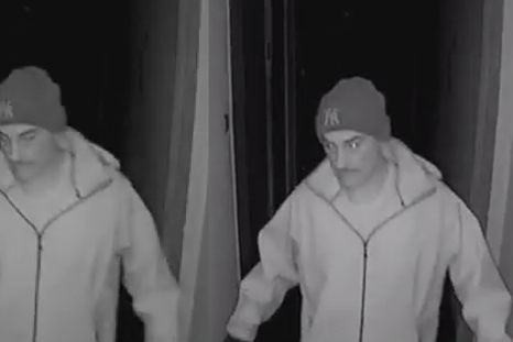 El hecho ocurrió en un edificio de la calle Mansilla al 3736, en el barrio porteño de Palermo. El hecho ocurrió en un edificio de la calle Mansilla al 3736, en el barrio porteño de Palermo.