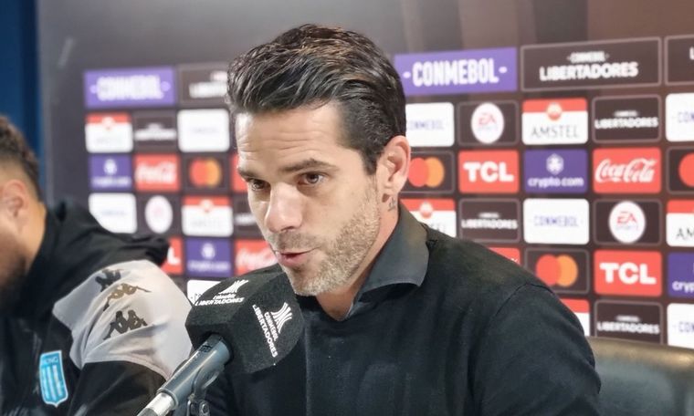 Fernando Gago en conferencia de prensa tras el partido de Aucas. Foto: @racingclub