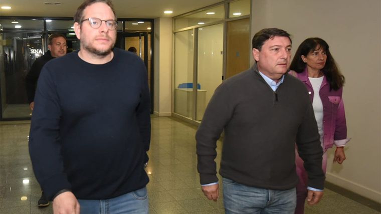 Omar Parisi reconoció la derrota minutos antes de que se conocieran los primeros resultados oficiales. Foto: Maximiliano Ríos/MDZ