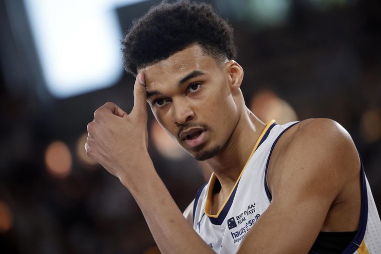 Víctor Wembanyama, el alien que llega a la NBA como una mega estrella sin haber debutado Foto: EFE