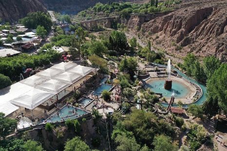 El Parque de Agua Termas Cacheuta es uno de los mayores atractivos turísticos. Foto: TermasCacheuta El Parque de Agua Termas Cacheuta es uno de los mayores atractivos turísticos. Foto: TermasCacheuta