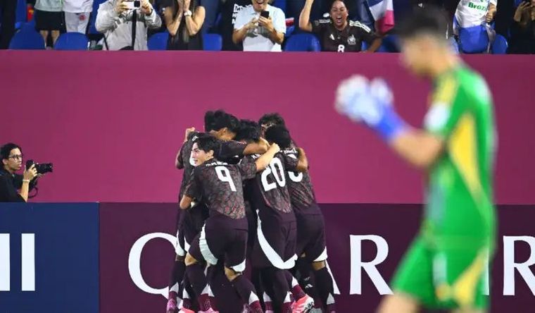 Argentina y un Mundial Sub 17 para el olvido: cayó en 16avos. ante México y se despidió del torneo. Argentina y un Mundial Sub 17 para el olvido: cayó en 16avos. ante México y se despidió del torneo.