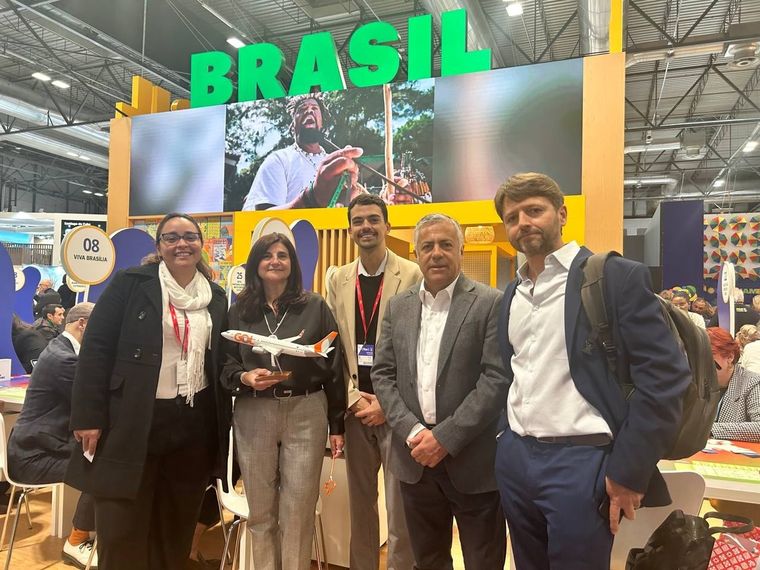 Alfredo Cornejo se reunió con autoridades de las compañías Avianca y Gol Foto: Alfredo Cornejo