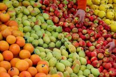 Foto: GETTY IMAGES. La mejor forma de consumir una dieta variada es comiendo colores variados.