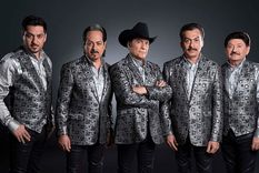 los tigres del norte estrenan documental que muestra cosas nunca antes vista