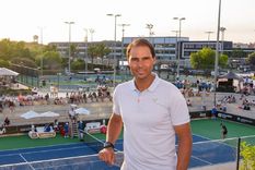 Rafael Nadal reflexionó sobre su vida tras el retiro y sorprendió con su análisis acerca de los dos mejores tenistas de la actualidad. Rafael Nadal reflexionó sobre su vida tras el retiro y sorprendió con su análisis acerca de los dos mejores tenistas de la actualidad.