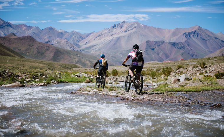 Las excursiones en montain bike son de nivel medio y avanzado. Foto: Valle de Las Leñas Foto: Valle de Las Leñas