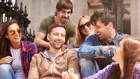 Mantener las cuentas claras con los amigos después de una salida, consrva la amistad.
