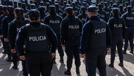 desde $640.000 por unidad: las ofertas para equipar con 500 pistolas a la policia de mendoza desde $640.000 por unidad: las ofertas para equipar con 500 pistolas a la policia de mendoza