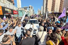 Javier Milei en la caravana