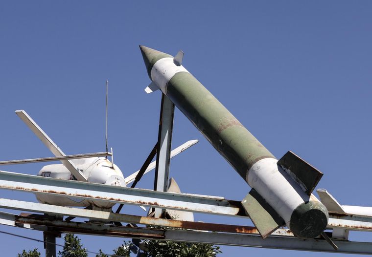 Otro mísil enviado desde Yemen. Foto: EFE