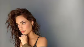 Emilia Attias adelantó el verano con una producción de impacto.